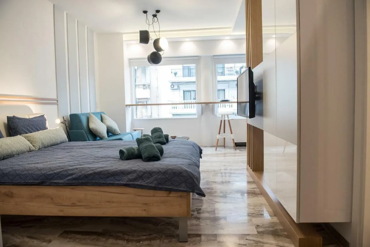 Leiland #Colony_White_Tower_Suite Thessaloniki Apartment